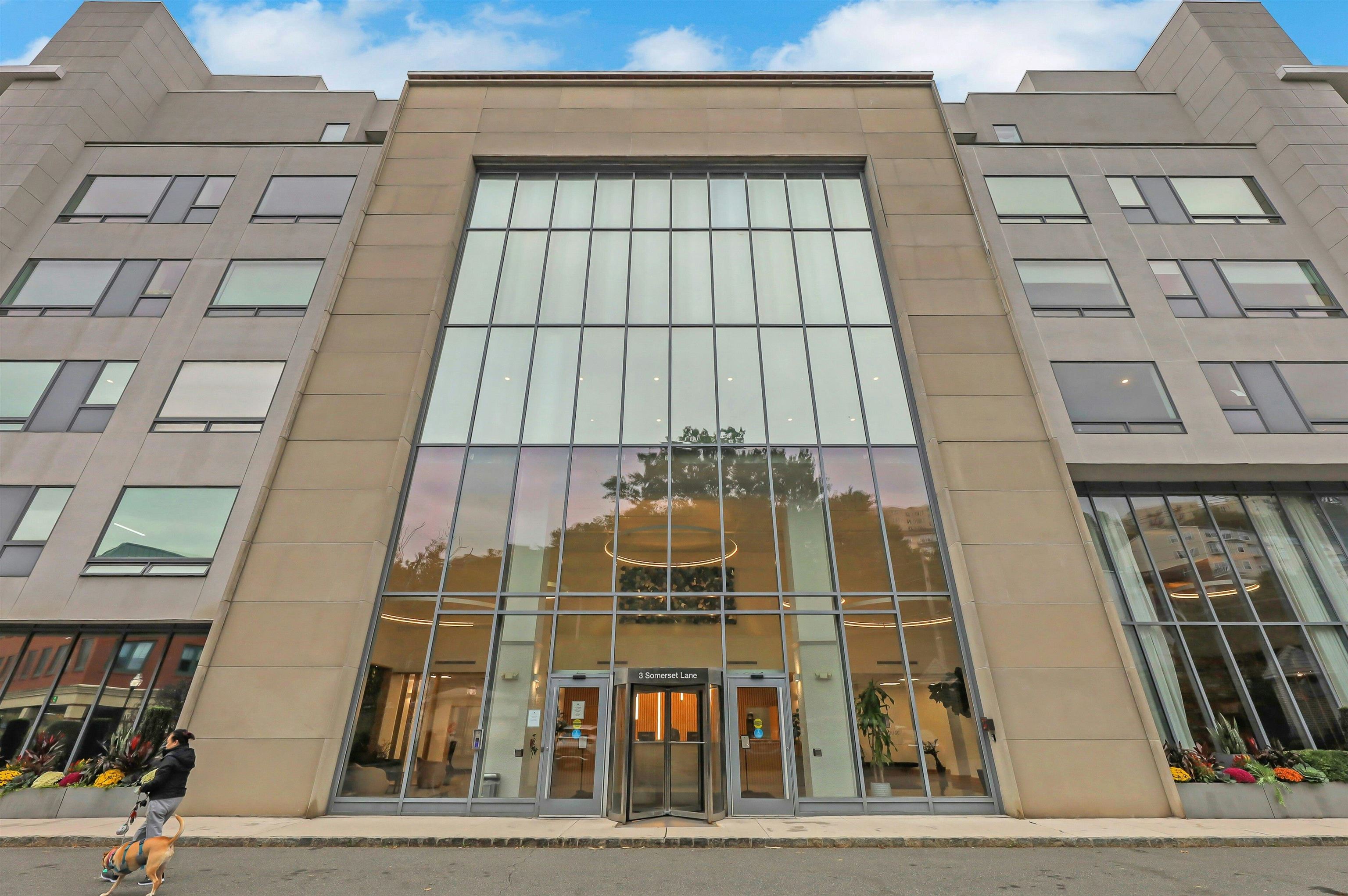 [ click for enlarged photo and details; hover to pause slide show ]